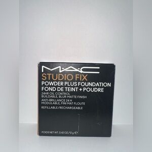 Matte Finish Compact Powder C8